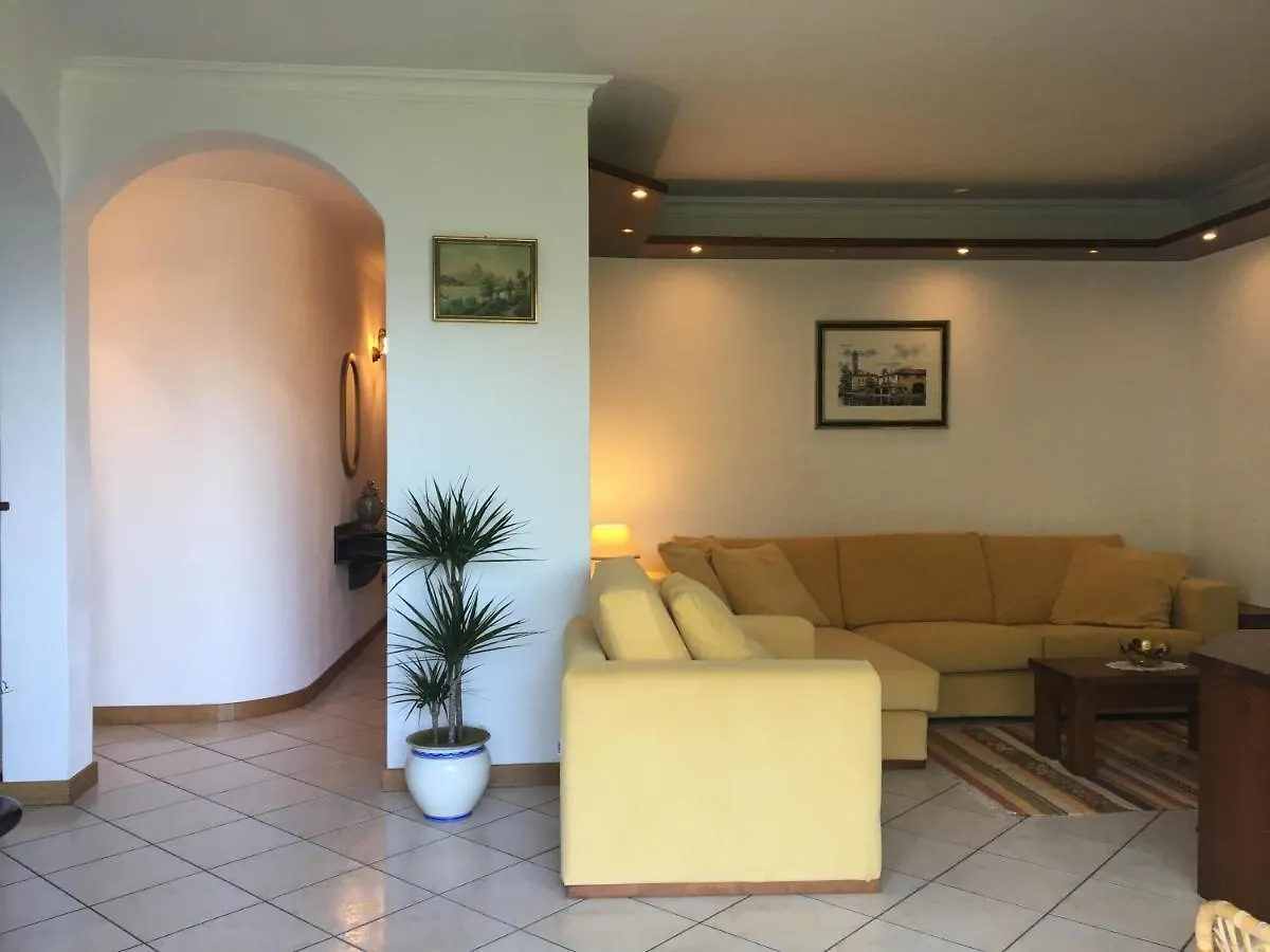 Angolo Di Lago Gravedona Apartment