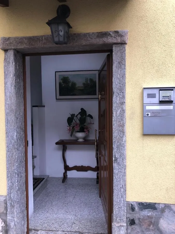 Apartment Angolo Di Lago Gravedona Italy